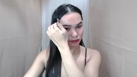 celistina Crwford online show from October 2025 03:30:01 AM