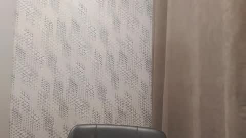 Snapshot of pineapple__mood chatting on March 2025 05:13:02 PM online show from March 2025 05:13:02 PM