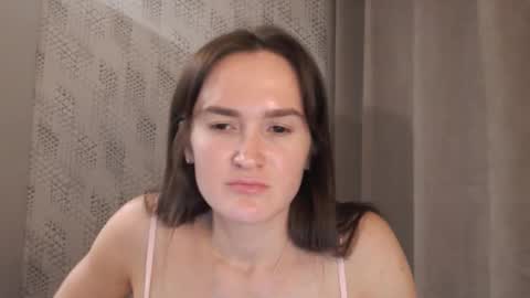 Snapshot of pineapple__mood chatting on March 2025 06:11:01 PM online show from March 2025 06:11:01 PM