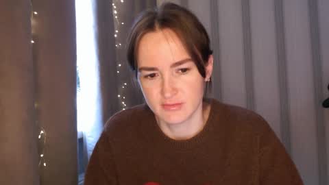 Snapshot of pineapple__mood chatting on January 2026 08:08:01 AM online show from January 2026 08:08:01 AM