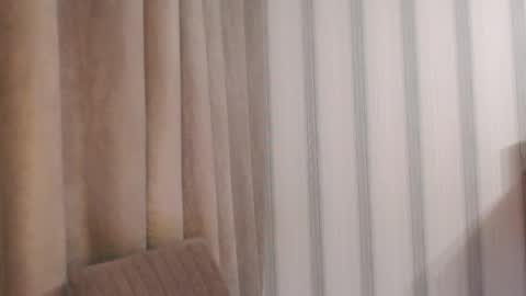Snapshot of pineapple__mood chatting on May 2026 06:38:01 PM online show from May 2026 06:38:01 PM