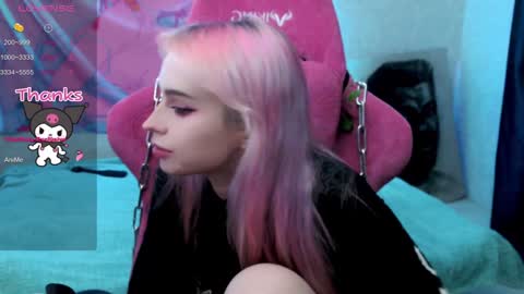 Snapshot of pineapple_dope chatting on December 2024 11:20:02 PM Nancy online show from December 2024 11:20:02 PM