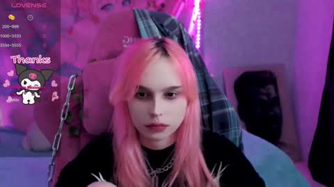 Snapshot of pineapple_dope chatting on March 2025 10:39:02 PM Nancy online show from March 2025 10:39:02 PM