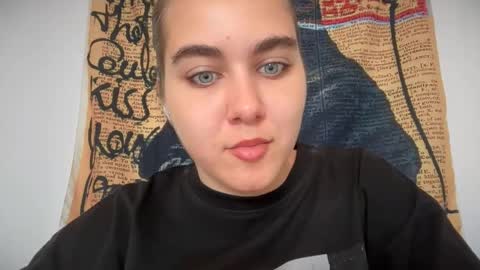 Susie online show from January 2026 03:56:02 AM