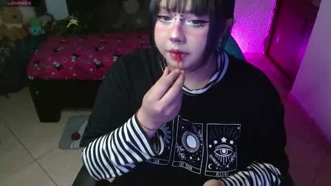 Snapshot of pink_cacti chatting on January 2026 06:17:01 AM Lore online show from January 2026 06:17:01 AM