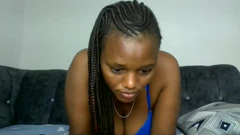 pink_pussie247 online show from February 2025 05:54:01 PM