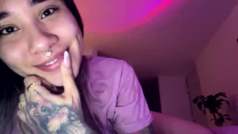 KELLY  online show from November 2025 01:06:01 AM