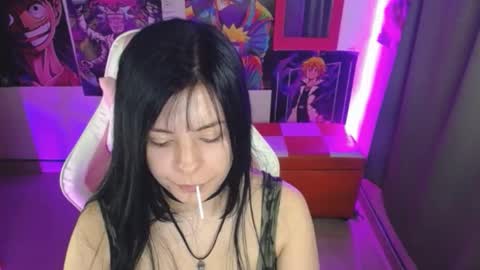pink_yuii online show from November 2025 12:09:01 AM
