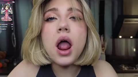 Adele online show from February 2025 01:28:02 PM