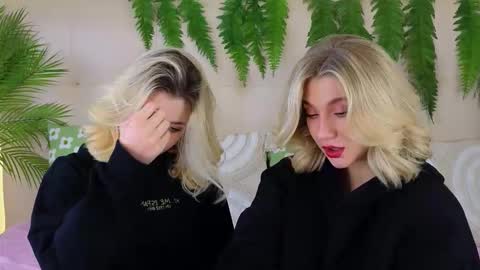 Adele online show from October 2025 09:23:01 AM