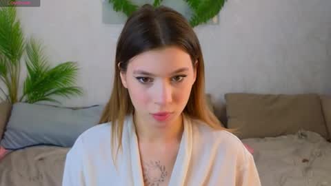 Snapshot of pinkadele chatting on April 2026 10:15:01 PM Adele online show from April 2026 10:15:01 PM