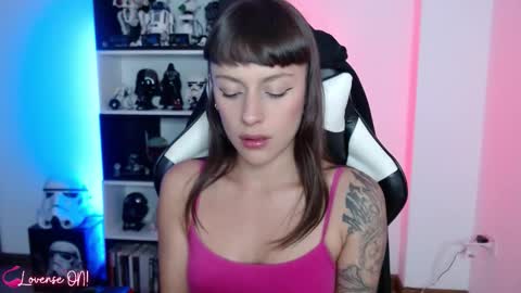 Snapshot of pinkcatlive chatting on November 2025 11:06:01 PM Emily online show from November 2025 11:06:01 PM