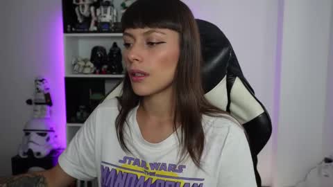 Snapshot of pinkcatlive chatting on February 2026 04:11:02 PM Emily online show from February 2026 04:11:02 PM