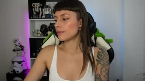 Snapshot of pinkcatlive chatting on July 2026 01:47:02 PM Emily online show from July 2026 01:47:02 PM