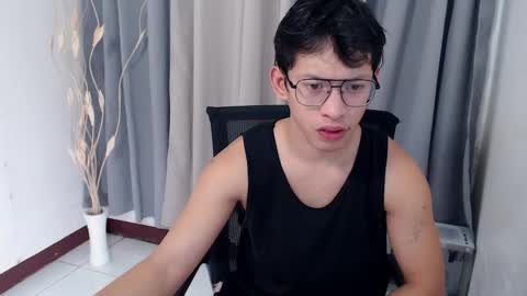 froi online show from May 2026 03:57:01 AM