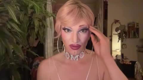 Snapshot of pinkfag chatting on February 2026 08:30:01 PM pinkfag online show from February 2026 08:30:01 PM