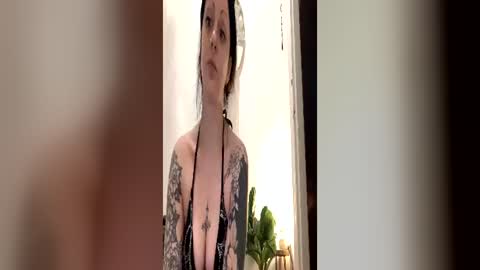 Snapshot of pinkgothbunnie chatting on June 2026 02:03:01 AM pinkgothbunnie online show from June 2026 02:03:01 AM