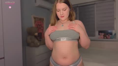 Snapshot of pinkiep1e chatting on January 2026 12:15:02 AM pinkiep1e online show from January 2026 12:15:02 AM