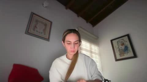 Pinkilola online show from April 2026 11:35:01 AM