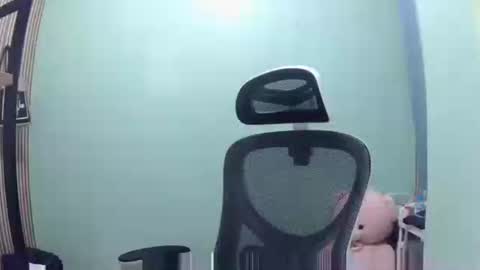 Hi  its me shine  online show from May 2026 03:09:02 PM