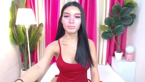 Snapshot of pinkishdoll chatting on April 2026 02:20:01 AM Kyline online show from April 2026 02:20:01 AM