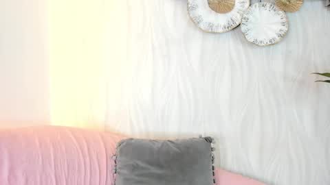 pinkmoon30 online show from February 2026 11:32:01 AM