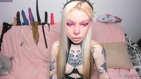 Helen Goat online show from May 2026 04:07:01 AM