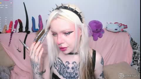 Helen Goat online show from May 2026 04:09:02 AM