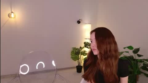 Li long hair and Rude short hair online show from April 2026 05:51:02 AM