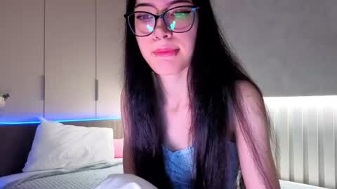 Snapshot of pinkvice chatting on July 2026 08:11:01 PM Lina online show from July 2026 08:11:01 PM
