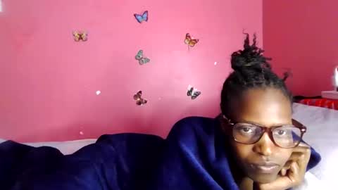 pinky_cockoo online show from June 2026 03:09:02 AM