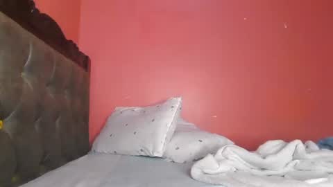 pinky_cockoo online show from June 2026 04:09:02 PM