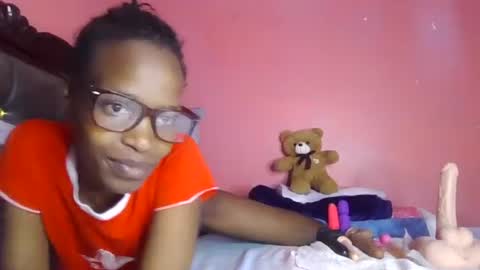 pinky_cockoo online show from June 2026 08:50:01 AM