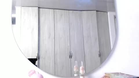 pinky_f00x online show from July 2026 09:50:02 PM