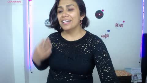 VIOLETA LOPEZ online show from July 2026 12:51:01 AM