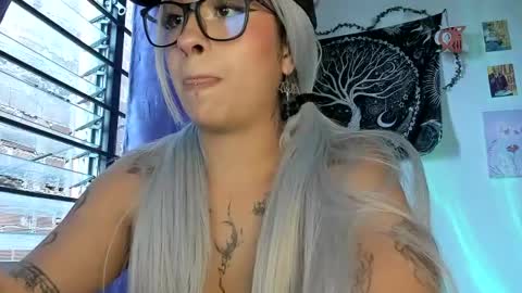 pinky_promiseex online show from June 2026 10:56:02 PM