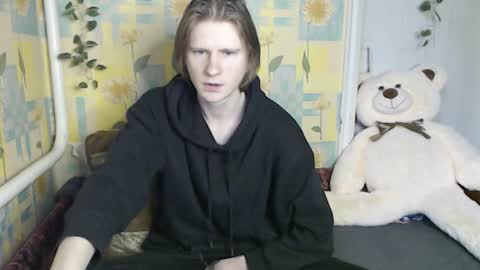 Snapshot of pinochetti chatting on January 2026 07:22:01 AM Incubus online show from January 2026 07:22:01 AM