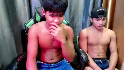 Snapshot of pinoy_fuckboy69 chatting on April 2026 02:22:02 PM pinoy_fuckboy69 online show from April 2026 02:22:02 PM