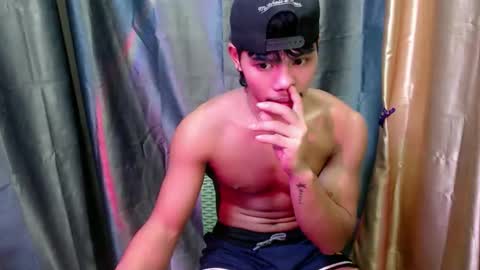 Snapshot of pinoy_fuckboy69 chatting on May 2026 04:26:02 PM pinoy_fuckboy69 online show from May 2026 04:26:02 PM