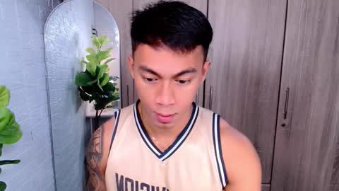 ethan online show from October 2025 02:04:02 AM