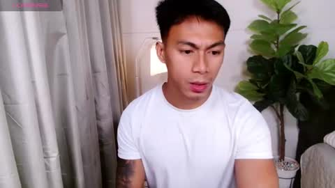 Snapshot of pinoymilker chatting on July 2026 05:48:02 PM ethan online show from July 2026 05:48:02 PM