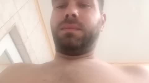 Snapshot of pinzarumarian70 chatting on September 2025 04:38:02 AM pinzarumarian70 online show from September 2025 04:38:02 AM