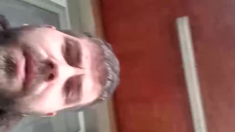 Snapshot of pinzarumarian70 chatting on October 2025 06:43:02 AM pinzarumarian70 online show from October 2025 06:43:02 AM