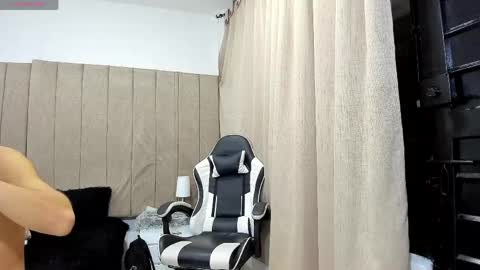 pipe hot04 online show from May 2026 03:02:02 AM