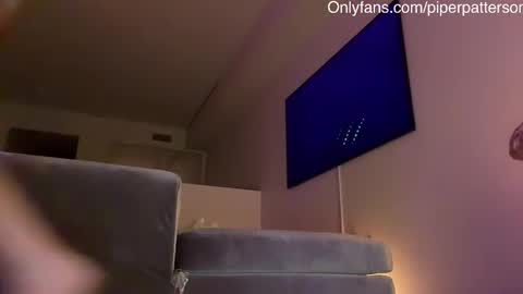 PipinPiper online show from January 2026 04:38:01 AM