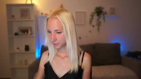 Piper Perri online show from July 2026 06:11:01 PM