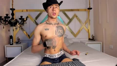 piperrcry online show from October 2025 04:57:01 AM