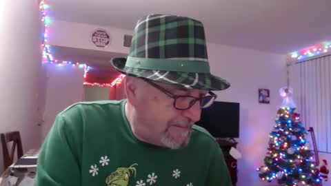 Snapshot of pipewizard chatting on December 2024 12:25:01 AM pipewizard online show from December 2024 12:25:01 AM