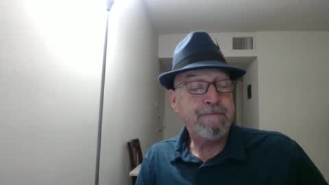 Snapshot of pipewizard chatting on February 2025 12:38:02 AM pipewizard online show from February 2025 12:38:02 AM