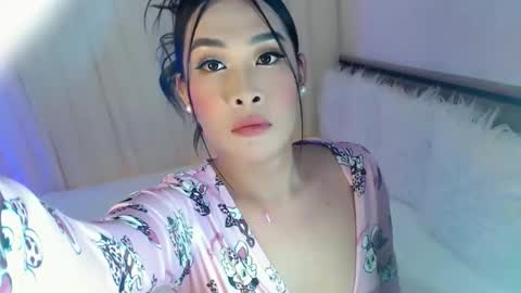 Ari online show from September 2025 10:48:01 AM